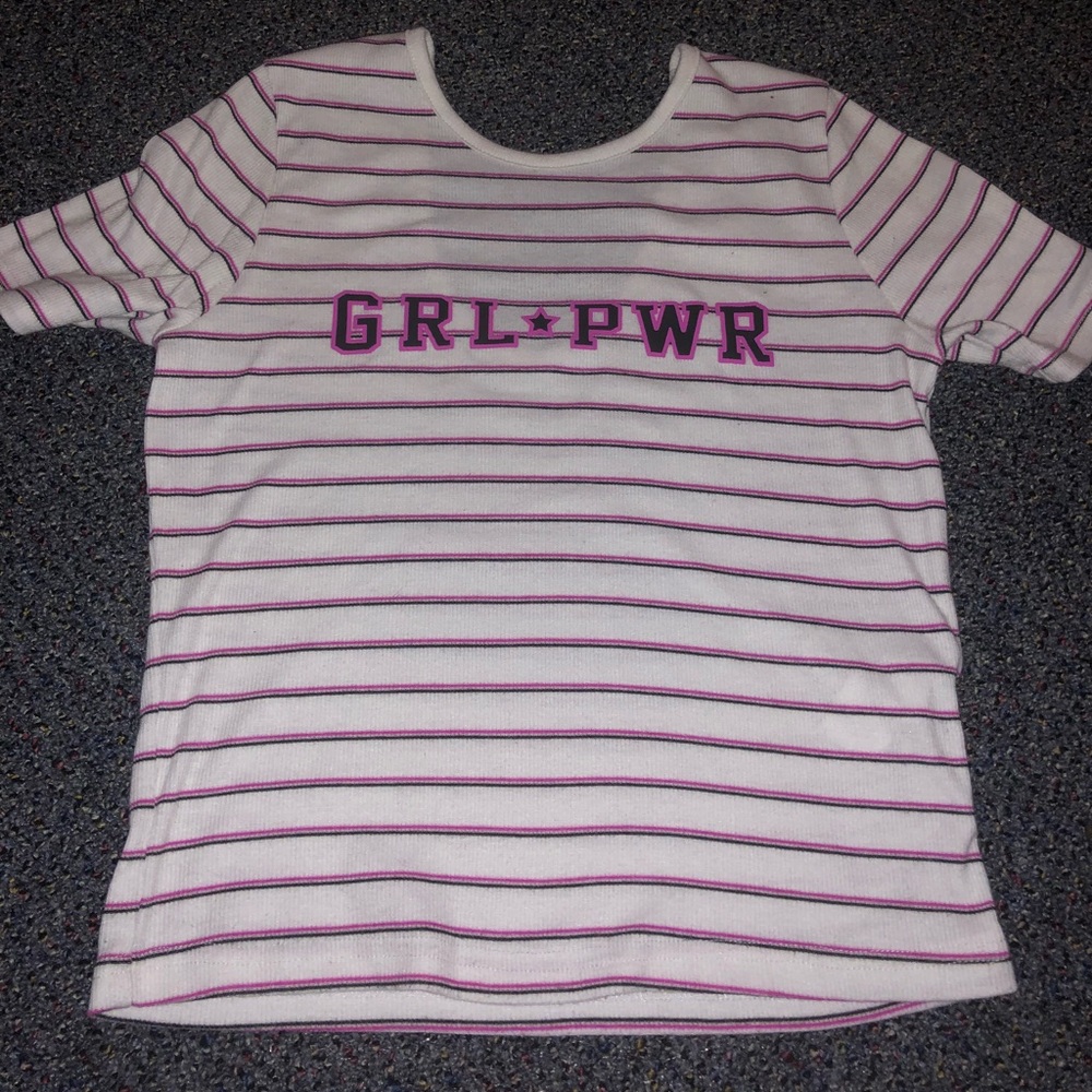 GRL POWER F21 Crop 💖